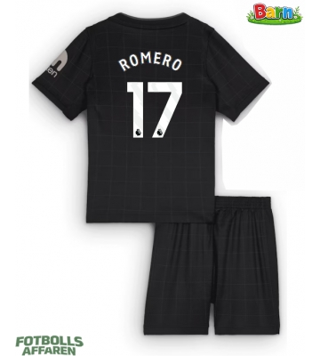 Tottenham Hotspur Cristian Romero #17 Bortaställ Barn 2025-26 Kortärmad (+ Korta byxor)